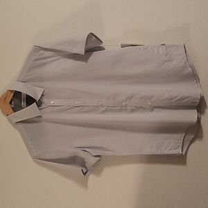 NWT Calvin Klein Black & White Geometric Pattern Short Sleeve Button Down Medium